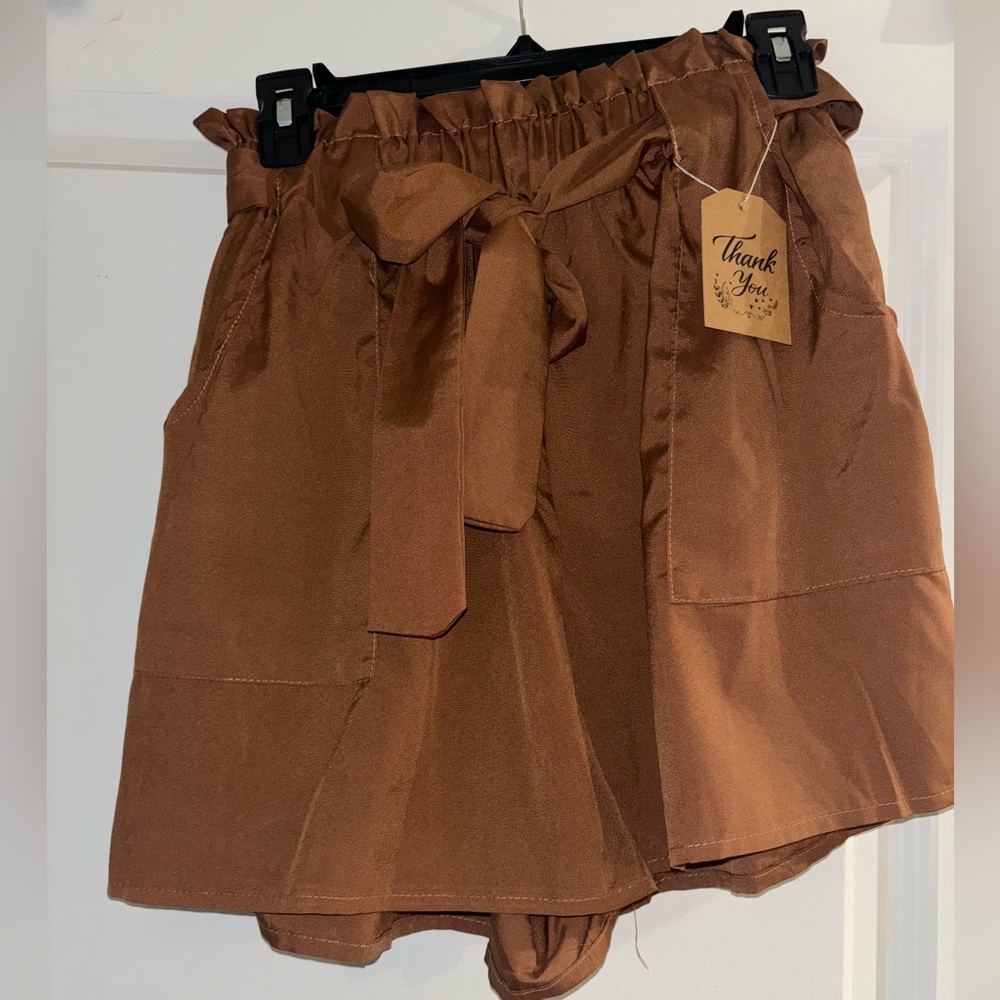 NET Women’s Boutique shorts size L